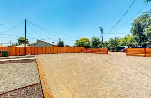 Porterville House | Walnut Wanderer