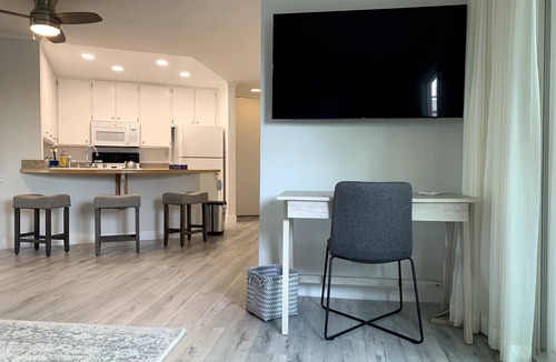 Hollywood Condo | Waterfront Condo in Channel Islands Harbor. Perfect Destination for Any Traveler!