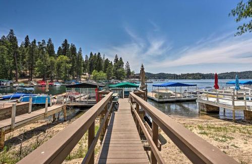 Cedar Glen House | Waterfront Lake Arrowhead Home with View and Game Room