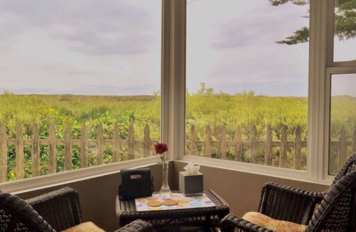 Moss Landing House | WaterVeiw - 2-person Shower - Fireplace