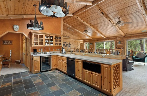 Boulder Bay House | Waterview Lodge. New Addition. Spa. Lake views.