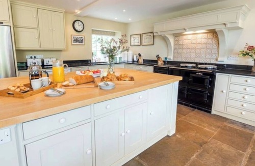 Combe Hay Villa | Week Farm Manor: Exceptional Manor House Stay for Families & Friends