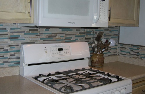 Westside Costa Mesa Condo | WELCOME TO THE MERMAID LOUNGE!