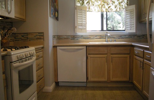 Westside Costa Mesa Condo | WELCOME TO THE MERMAID LOUNGE!