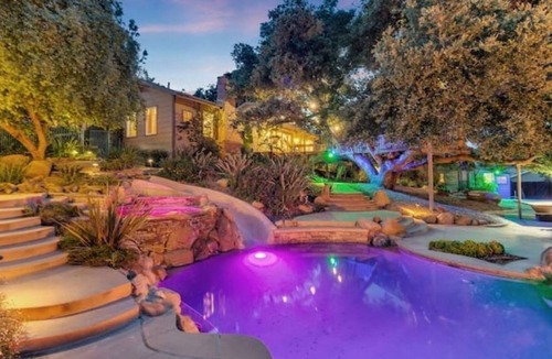 Chatsworth House | Welcoming Gated Estate - Extended Stays Available
