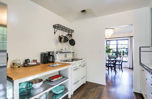 West Beach House | West Beach Villas 3 & 4 - Two villa rental (entire property) - 2 blocks to beach and State St.