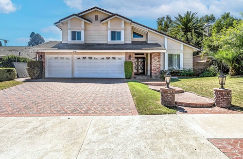 Canoga Park House | West Hills modern luxury home with private pool and hot tub, central AC, and W/D