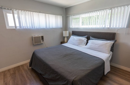 West Hollywood Condo | West Hollywood Condo Near Cedar-Sinai