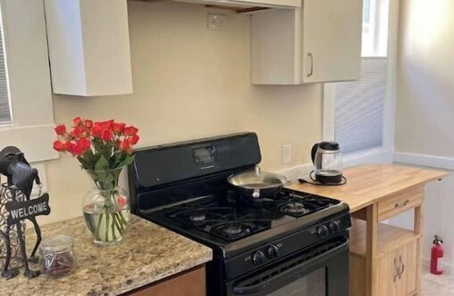 West Oakland House | West Oakland Oasis