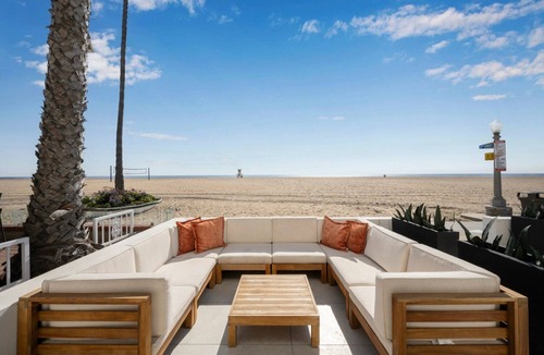 Newport Beach Apartment | West Oceanfront Oasis All Units