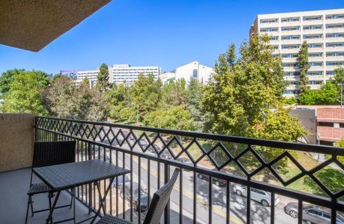 Westwood Apartment | Westwood 1BR w Gym nr Westwood Village LAX-192