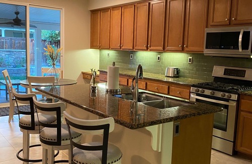 Sun City House | WH-Spacious Fully Furnished Home