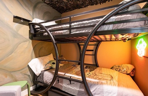 Fullerton House | Whimsical Guest House with Disney-themed Rooms, Pool & Spa