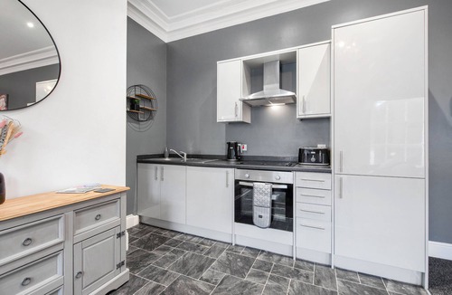 Pontrilas Apartment | WhiskAwayStays No. 58 Studio No. 1
