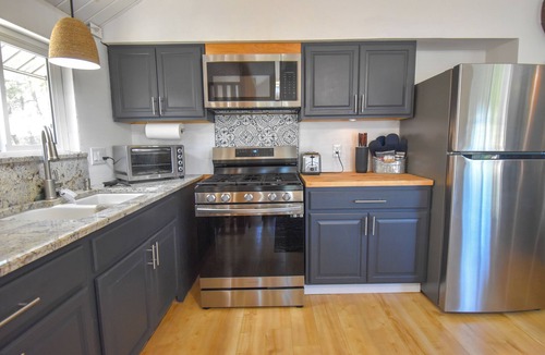 Green Valley Lake Cabin | Whispering Woods - Fire pit, BBQ, Pets, Trails!