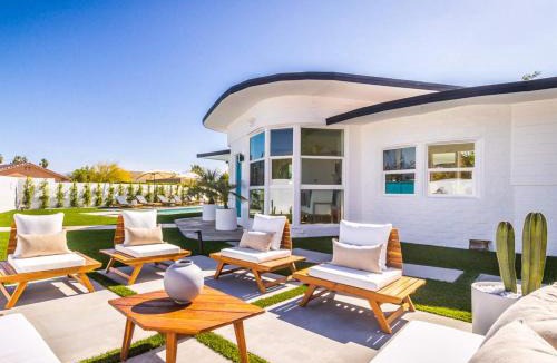 Racquet Club West Villa | White Pearl - Pool - Spa - Mountain Views