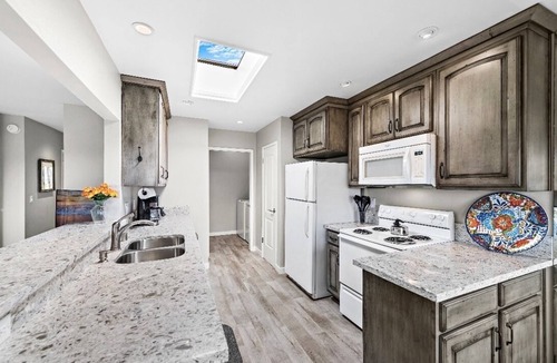 San Clemente Condo | Whitewater Ocean View 2 Bedroom, 2 Bath, Steps to Beach - Parkview #203