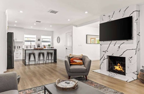 Valley Village House | Whitsett Escape Summa