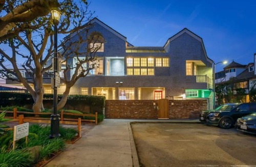 Silver Strand House | "Windswept" Ultra Luxe Ocean Front Beach House. First time offered