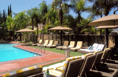 East Hollywood House | Within Walking Distance to Madison Avenue Park! Pets Allowed, Pool, Parking!
