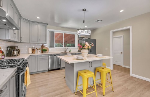 Monrovia House | Wonderful Professionally Designed Beautiful Homenn