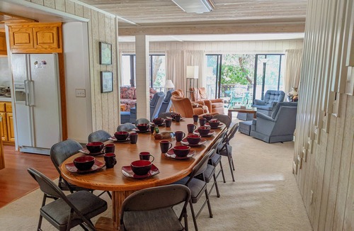Green Valley Lake Cabin | Wood Haven — Enormous 4-Story Cabin for Family and Work Retreats [Sleeps 19]