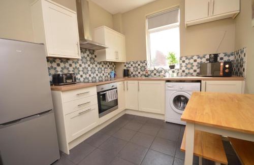 Castleford House | Wood lane Castleford