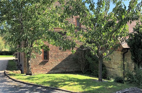 Wickhamford Cottage | Woodcut Cottage, Free WiFi, Rural Location