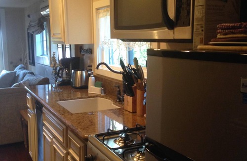 Woodland Hills Cabin | Woodland Hills Cottage