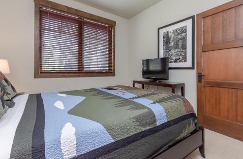 Woodwinds House | Woodwinds 25