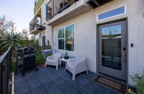 Bellflower House | Work travel. Fully furnished. All utilites included. Upgraded appliances.