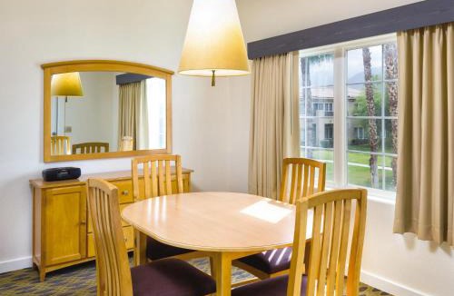 Cathedral City Resort | WorldMark Cathedral City