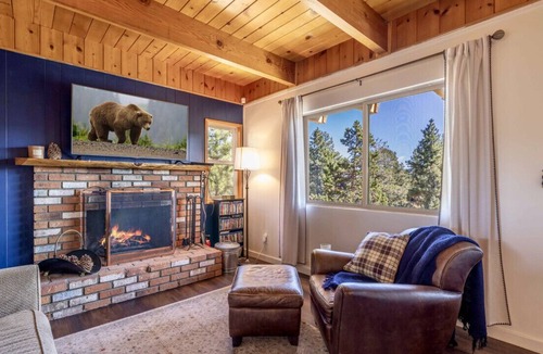 Whispering Forest Cabin | WOW Views, Spa, AC Unit, Pool Table, Dog OK!