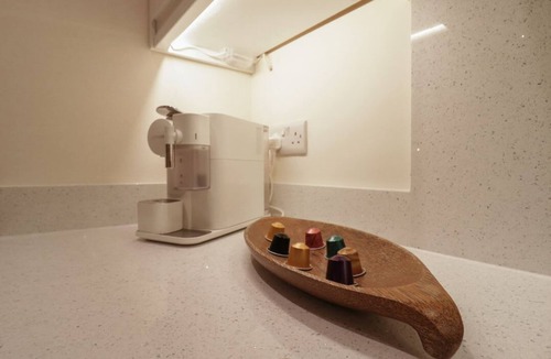 Dartford Cabin | Yew Tree Cottage, in Dartford.