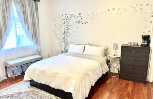 Studio City House | Your Vacation Home in the Hills of Studio City