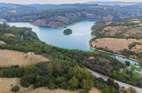 Castro Valley House | Zen Zone Retreat w/ Gorgeous Views of the Bay Area