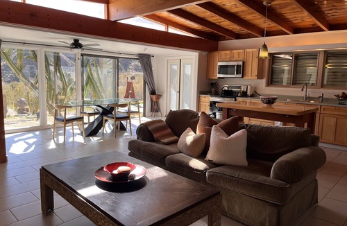 Morongo Valley Cottage | Zeus Cottage: VIP Paradise at 25 acres gated and private Hidden Passage