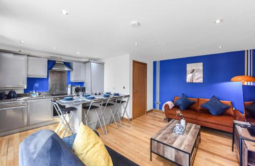 Cathedrals Apartment | Zone 1, Family Friendly, 2 Beds, Central London
