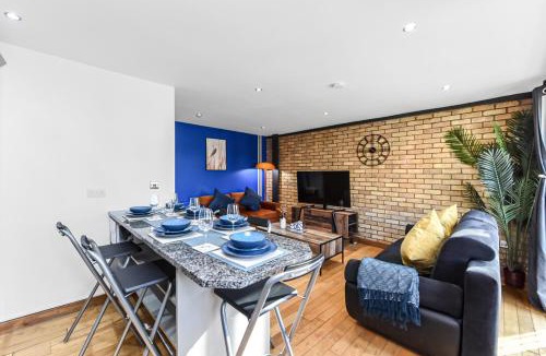 Cathedrals Apartment | Zone 1, Family Friendly, 2 Beds, Central London