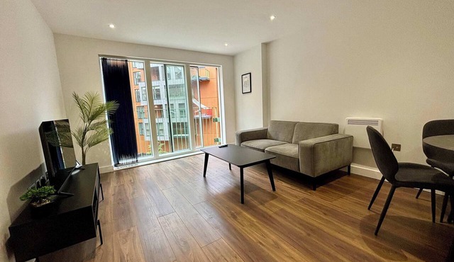 1 Bed Nr Ascot, Windsor & Bracknell Station