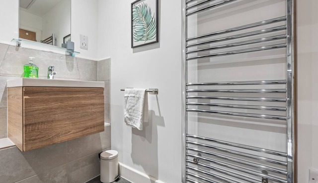 1Bd|Pet|Wifi|FreeParking|Central