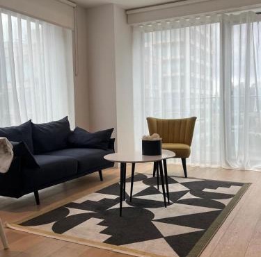 2 bedroom 2 bathroom Luxe Apartment Royal Wharf