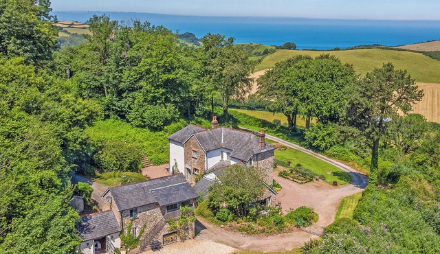 2 bedroom accommodation in Combe Martin, near Ilfracombe