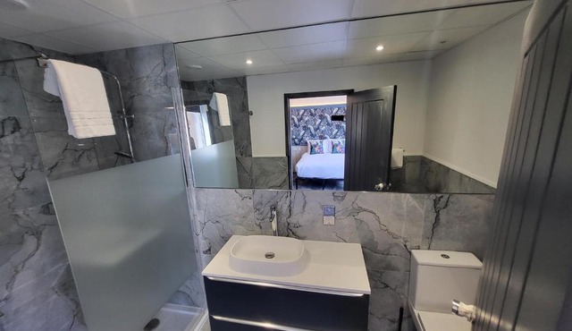 272 Accommodation