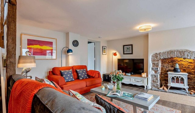 3 Bed in Blakeney (oc-75010)
