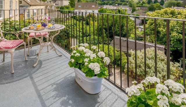 3 Bed in Stroud (oc-78968)