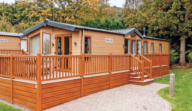 3 bedroom accommodation in Cheddar