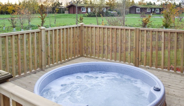 3 bedroom accommodation in Brayton, Selby