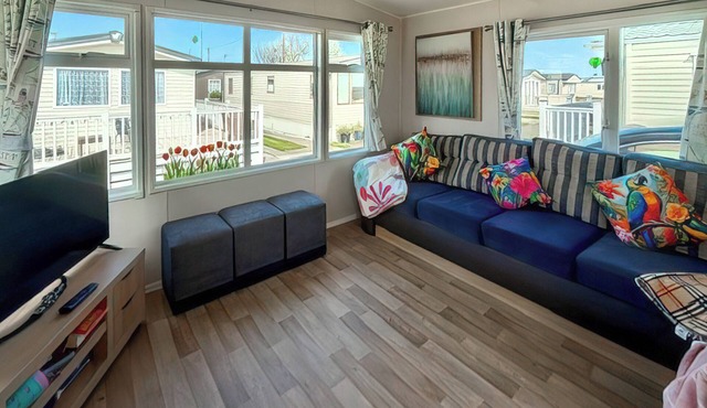 3 bedroom accommodation in Towyn