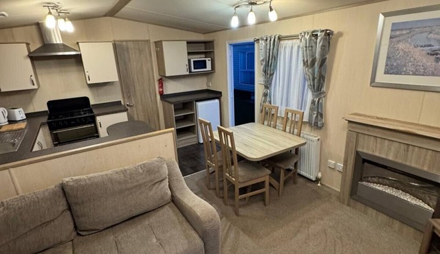 3 Bedroom, Lyons Oakfield, Towyn, Pets Welcome